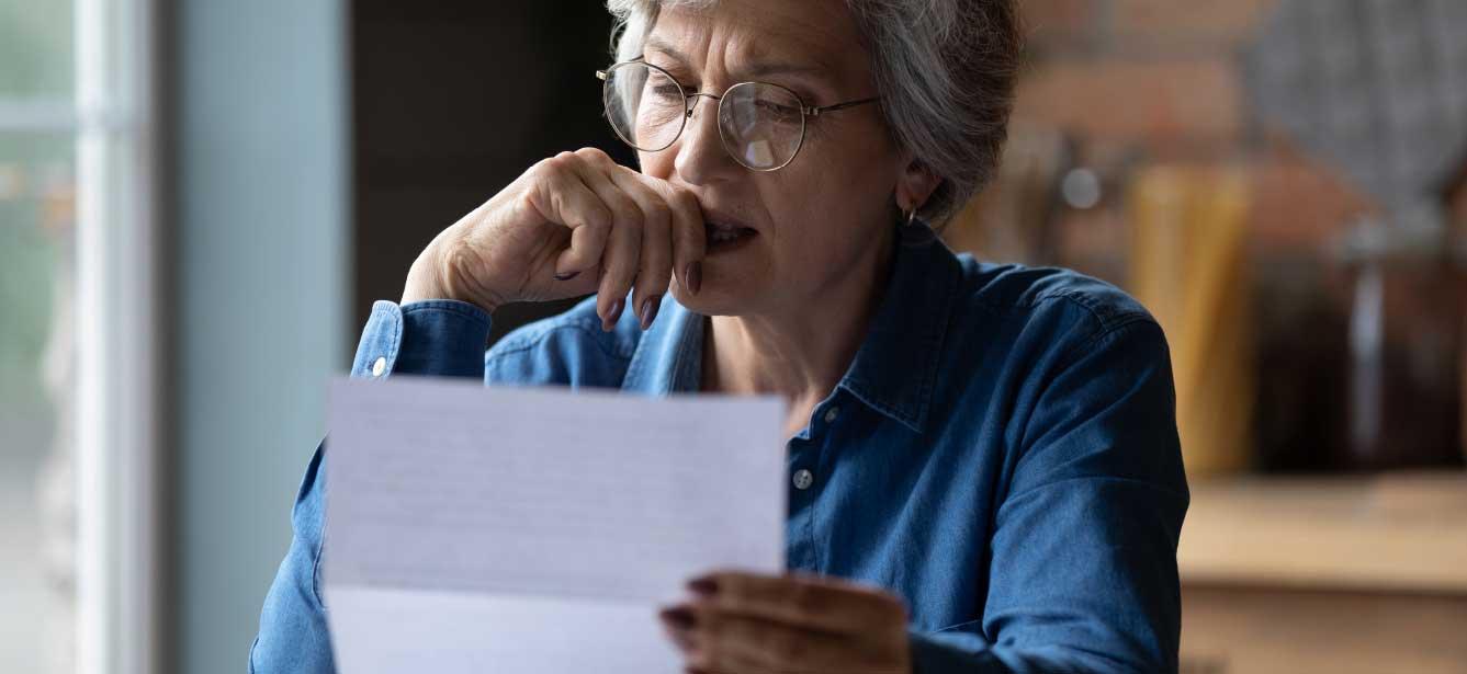 During Medicare Open Enrollment (Oct. 15-Dec. 7), ads for Medicare Advantage plans may intentionally or unintentionally mislead you into thinking one plan is better for you than another. Here's what to look out for.