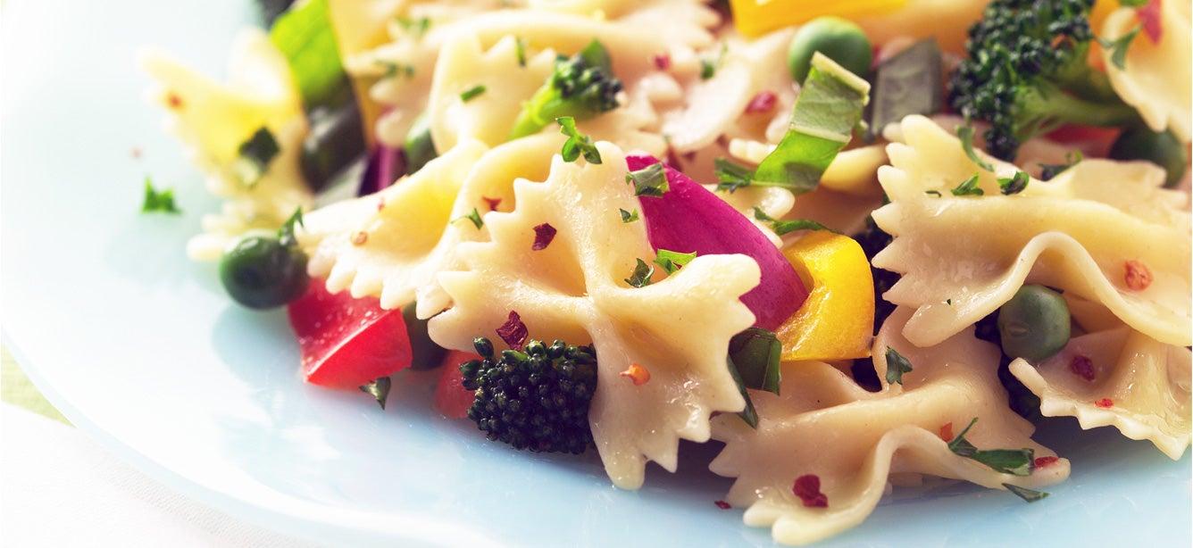 Fresh produce is springing up in grocery stores and farm stands. Learn how you can add variety and nutrition to your plate with affordable seasonal fruits and veggies using your SNAP benefits.