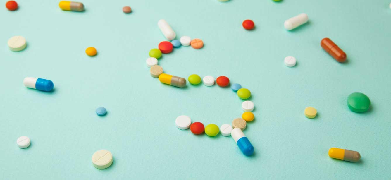 Before choosing a plan, it’s important to have a good understanding of what your Medicare out-of-pocket costs might be for the year.