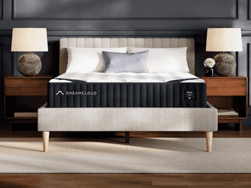 The DreamCloud Classic Hybrid mattress